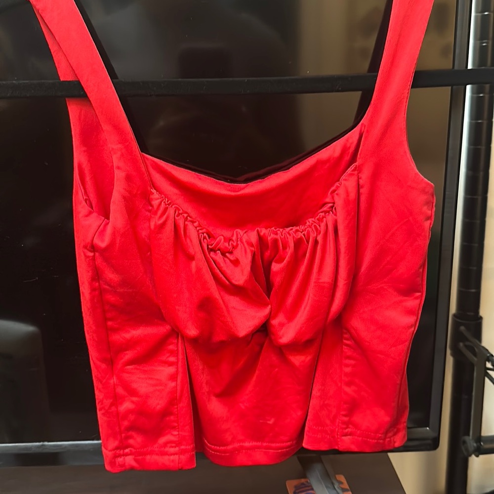 red crop top
